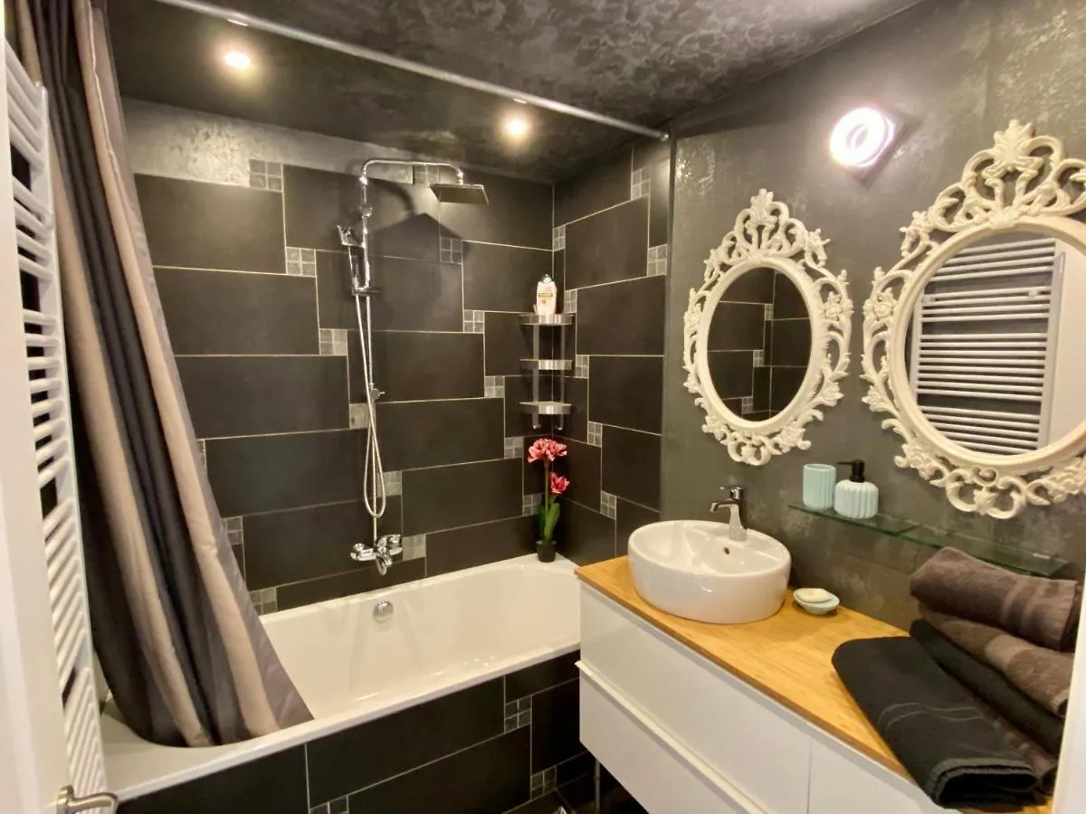 Grand Appartement Jourdan Eu Bruselas 0*,